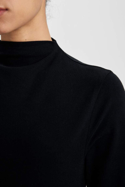 DeFactoFit Slim Fit Collar Long Sleeve T-Shirt Black - 9