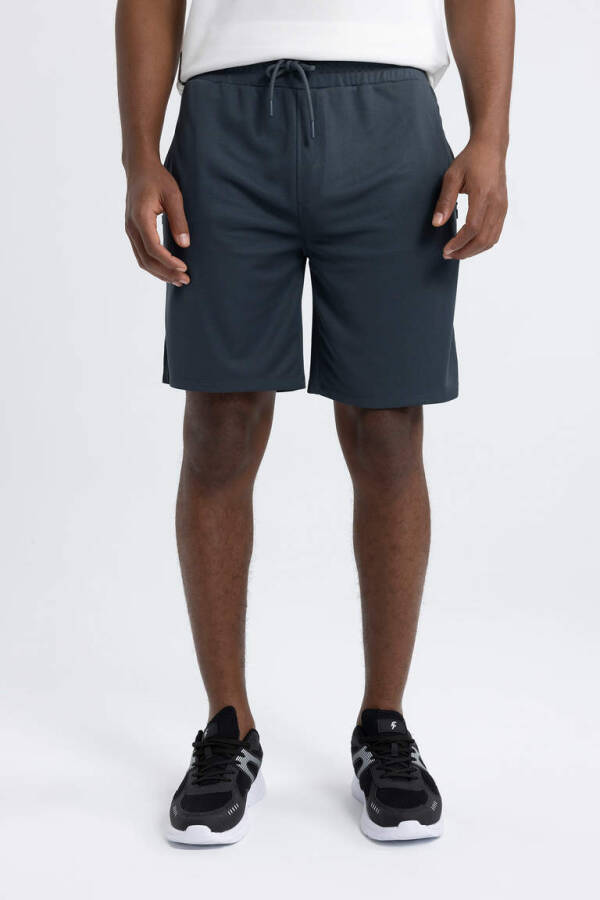 DeFactoFit Slim Fit Sport Shorlari Antrasit Rangi - 3