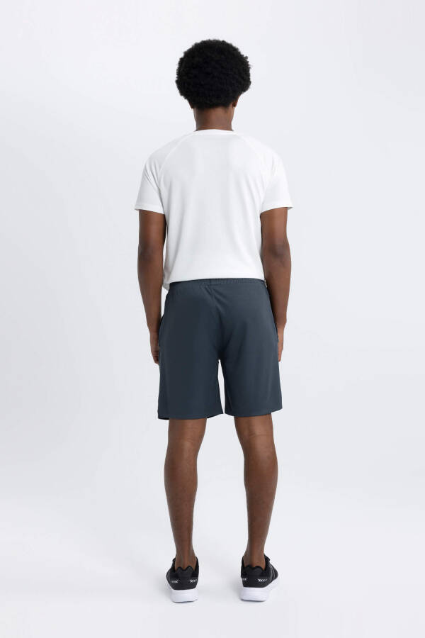 DeFactoFit Slim Fit Sport Shorlari Antrasit Rangi - 15