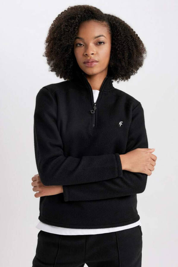 DeFactoFit Standard Fit Zippered Neck Printed Fleece Sweatshirt Black - 8