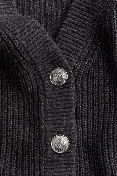 Detailed Hoodie with Pockets - 6