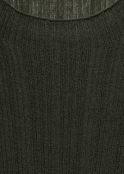 Detailed, semi-transparent, dark green t-shirt - 15