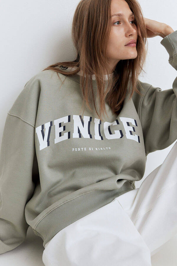 Detailed sweatshirt - 2