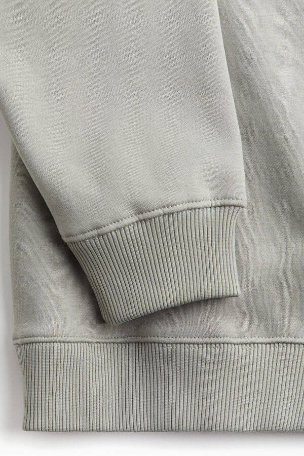 Detailed sweatshirt - 5