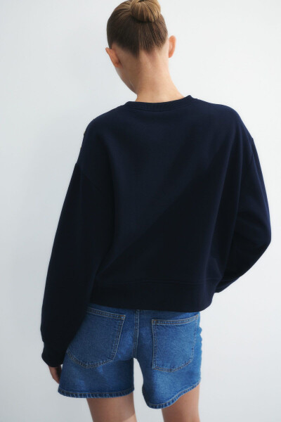 Detaylı fermuarlı sweatshirt - 4