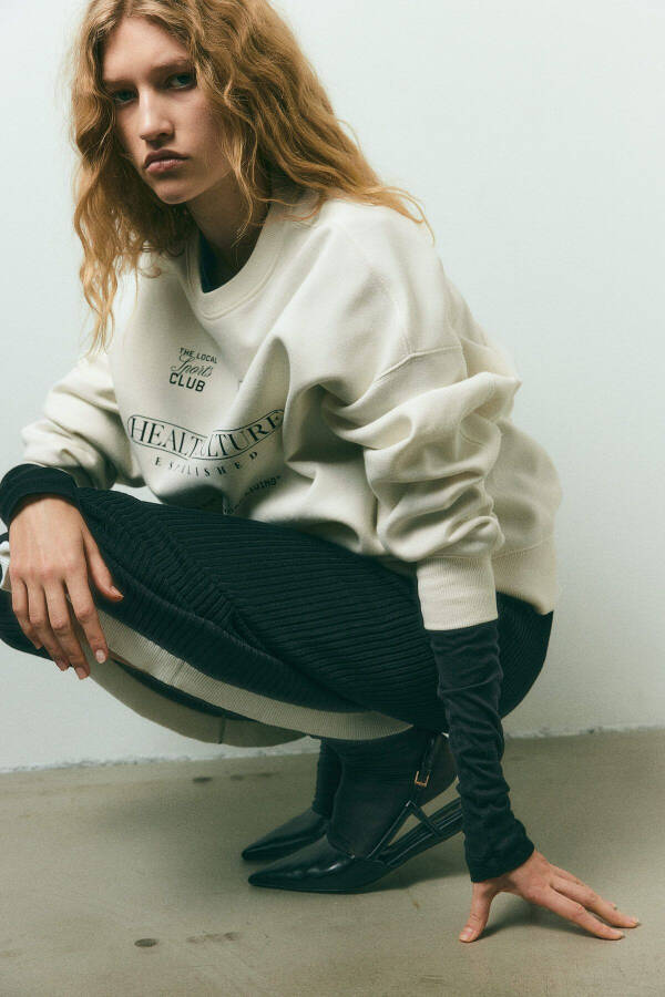 Detaylı Oversize Sweatshirt - 1