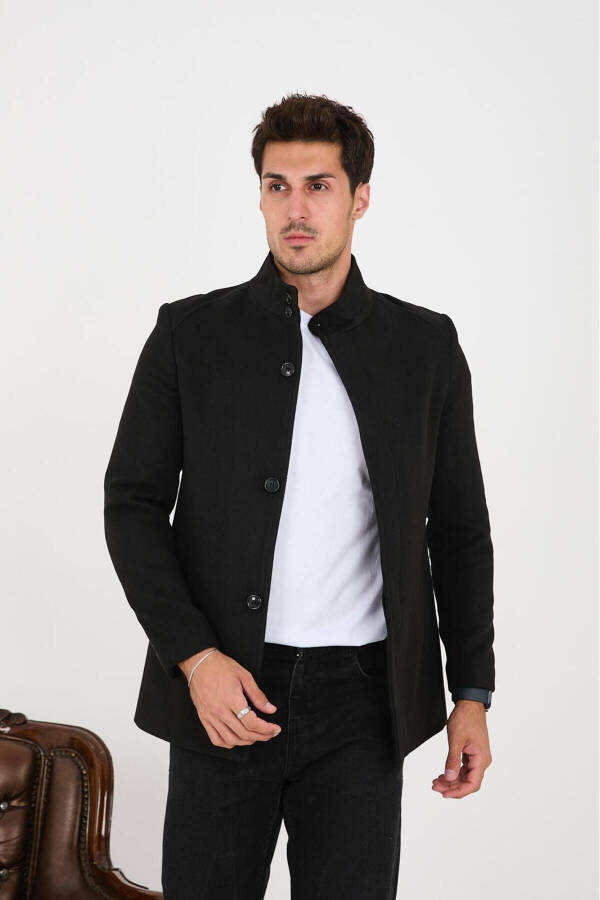 Double-breasted, slim fit, wool coat. - 1