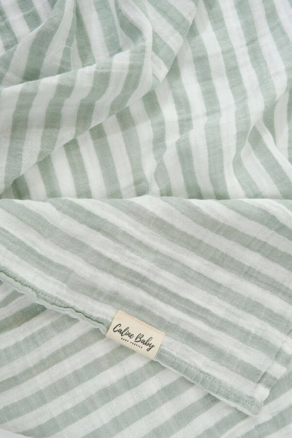 Double Layer Striped Muslin Swaddle Blanket 40/40 - 120x120 Cm Green - 1