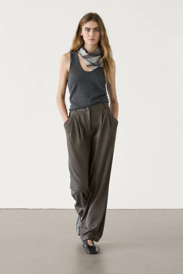 Double pleat straight fit pants - 1