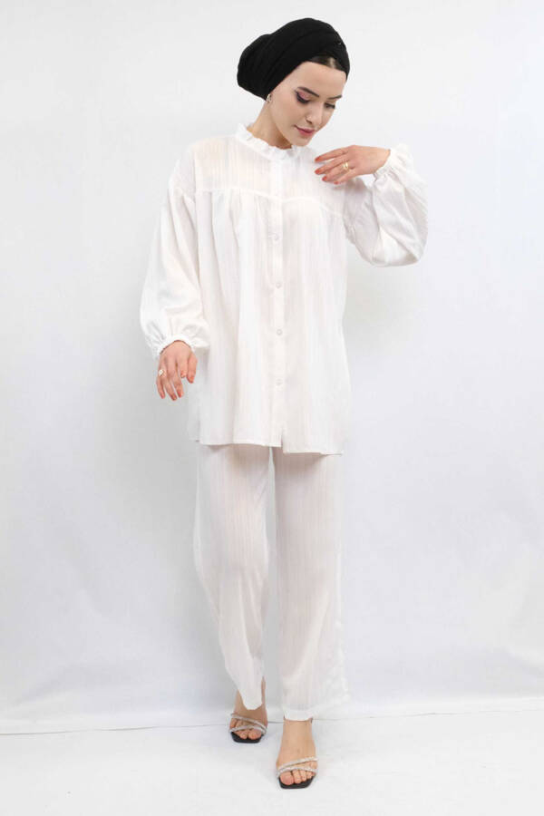 Double Suit Ecru with Robe - 2