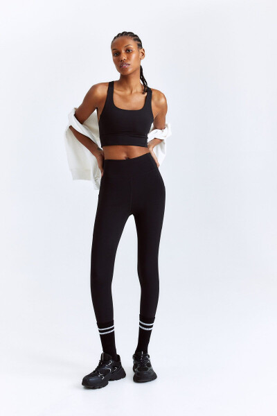 Drymove™ Cho'ntakli Sport Leggings - 1