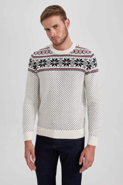 Ecru, crew neck, standard fit, Christmas themed knit sweater. - 6