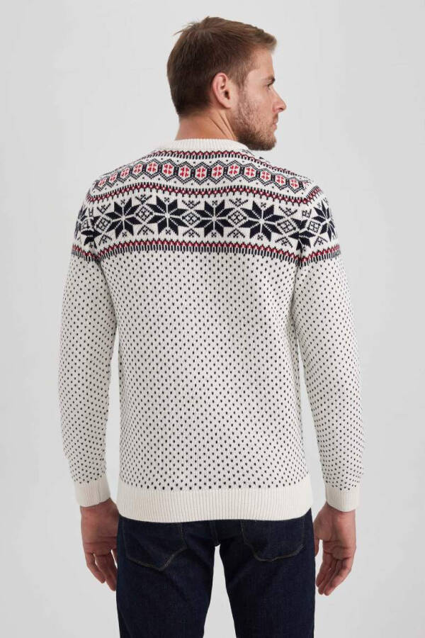 Ecru, crew neck, standard fit, Christmas themed knit sweater. - 8