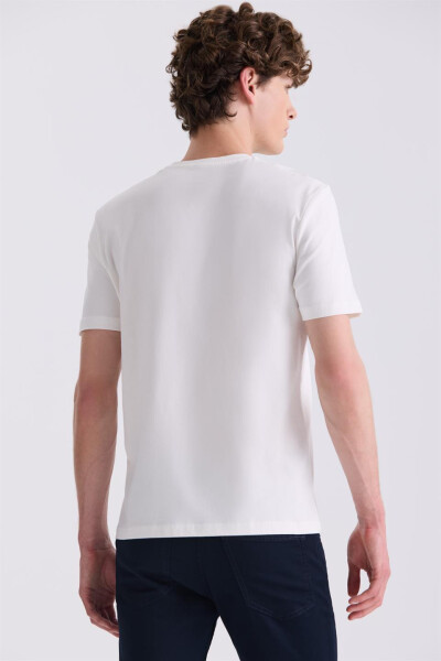 Ekru Slim Fit Bisiklet Yaka T-Shirt - 4