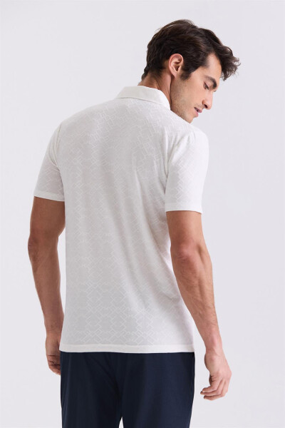 Ekru Slim Fit Desenli Polo Yaka T-shirt - 4