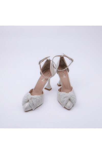 Eliz Knit Bow Detail White Stiletto Wedding Shoes 8.5 Cm - 17