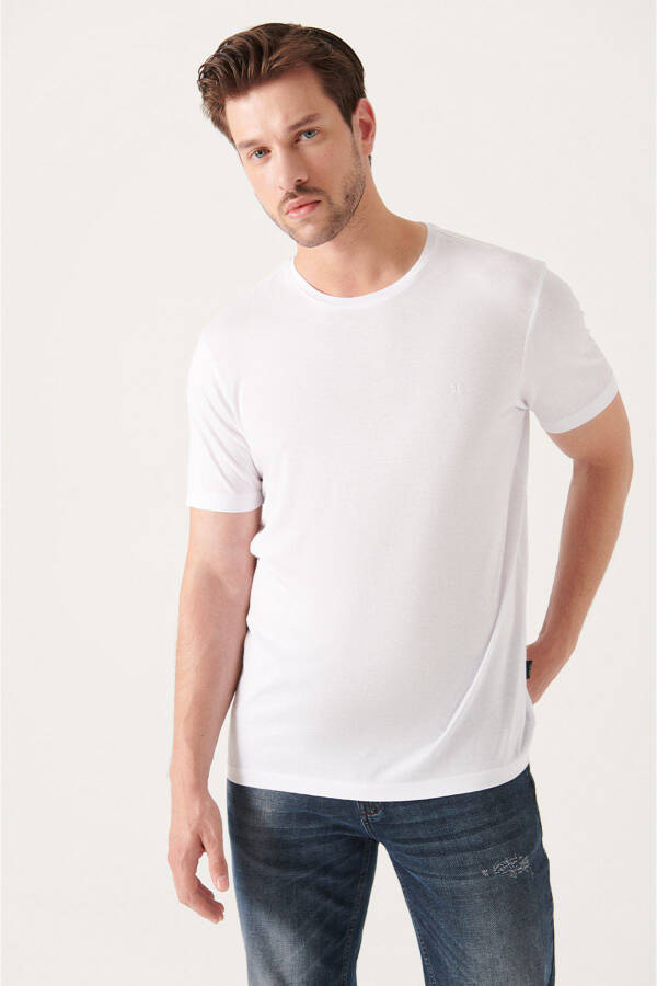 Erkek Beyaz Ultrasoft Bisiklet Yaka Pamuklu Slim Fit Dar Kesim T-shirt E001171 - 2