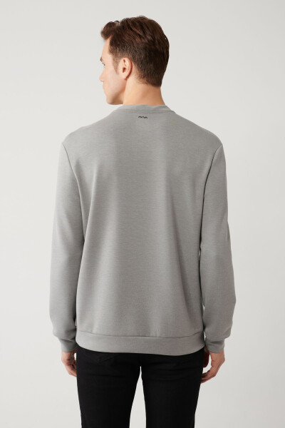 Erkek Gri Bisiklet Yaka Sweatshirt - 4