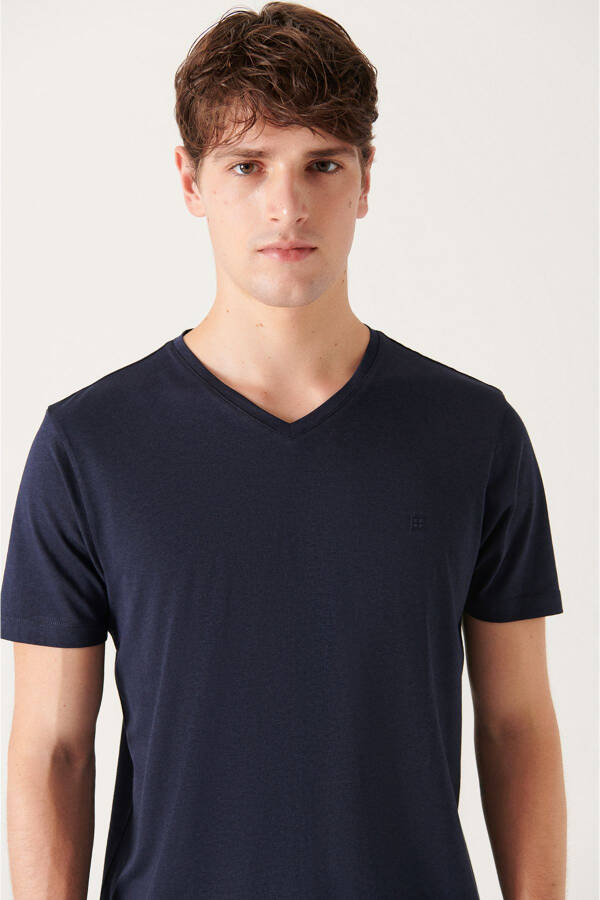 Erkek Lacivert Ultrasoft V Yaka Modal Slim Fit Dar Kesim T-shirt E001173 - 2