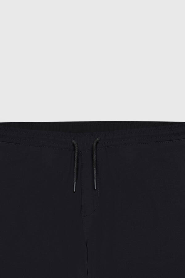 Erkek Siyah Slim Fit Rahat Kesim Beli Bağlamalı Yan Cepli Jogger Pantolon - 17