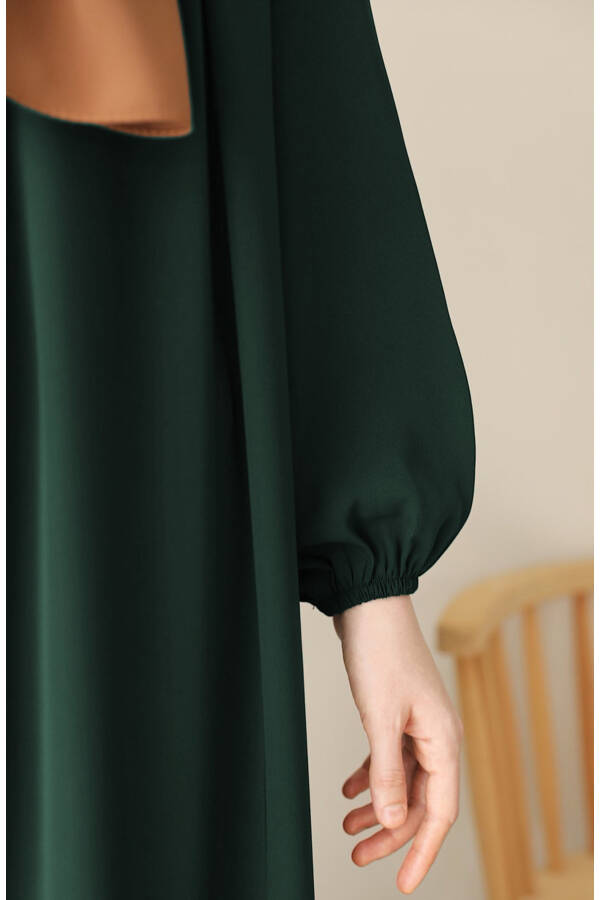 Esma Robed Ferace Green - 4