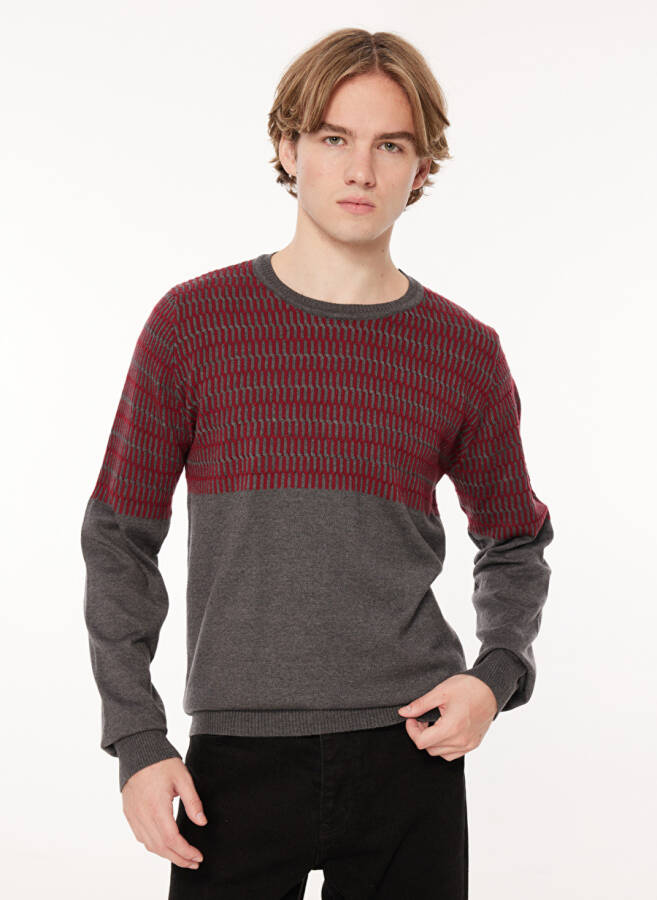 Fabrika Crew Neck Sweater - 1