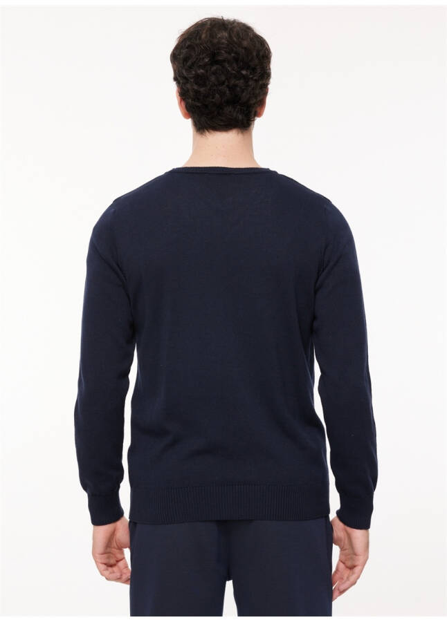 Fabrika V-Neck Regular Fit Solid Navy Blue Men's Sweater SPBF3WM-SWE5006 - 15