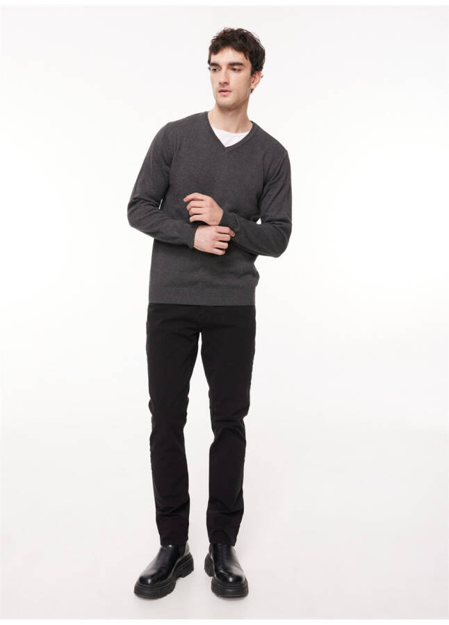 Fabrika V-Neck Regular Plain Anthracite Melange Men's Sweater - 11