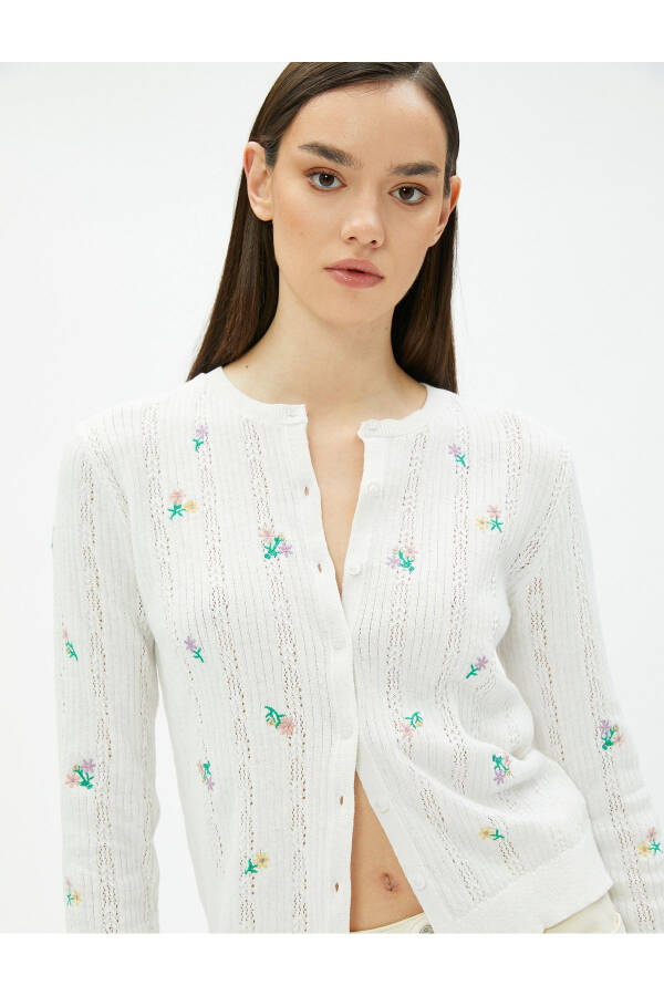 Fitted floral cardigan - 2