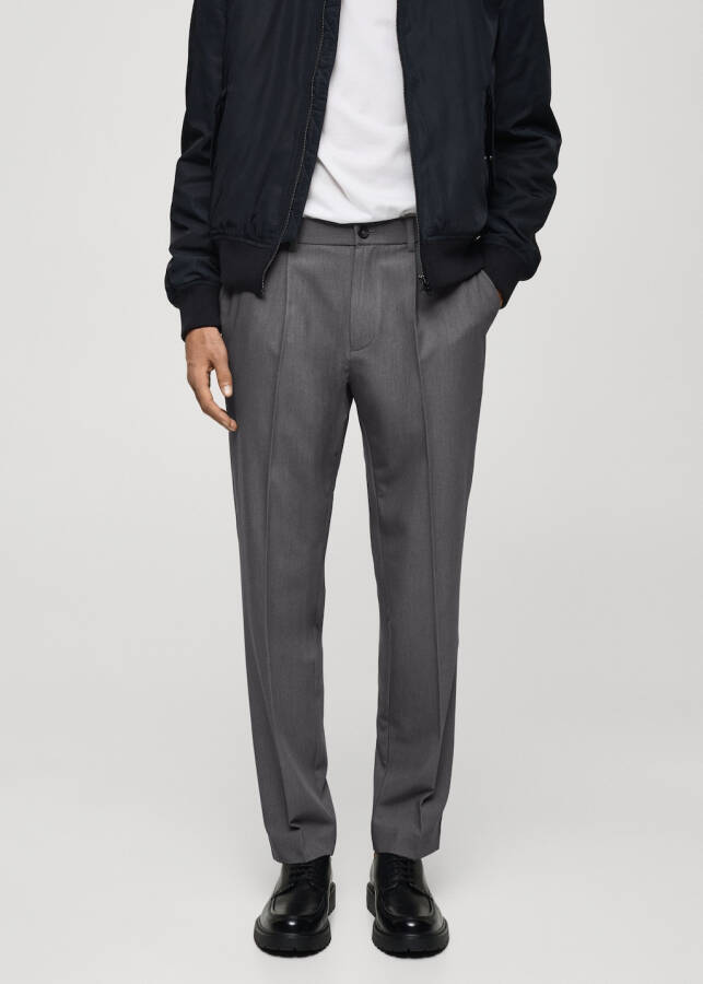 Flowing pleated, regular fit gray pants. - 6