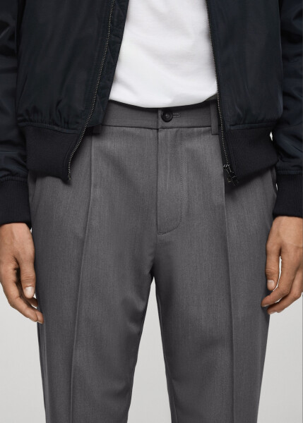 Flowing pleated, regular fit gray pants. - 8