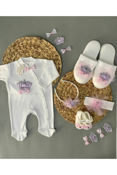 Fluffy Crown Baby Postpartum Set with Onesie and Slippers - 1