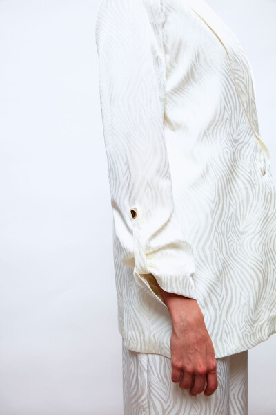 Foldable Sleeve Detail Jacket - ECRU - 5