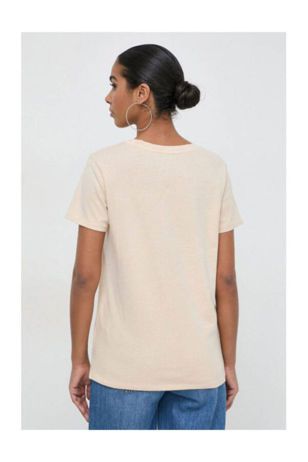 Fuji Easy Women's Regular Fit T-Shirt - 19