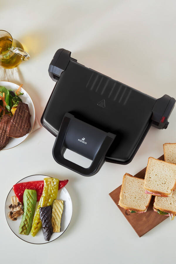 Future Essential Toaster Matte Black 1800 W - 7