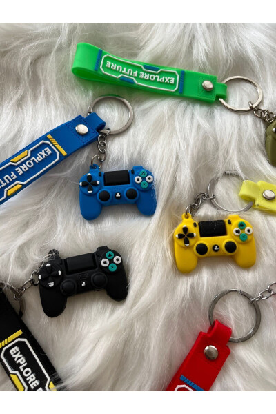 Gamepad Keychain (Randomly Shipped) - 2