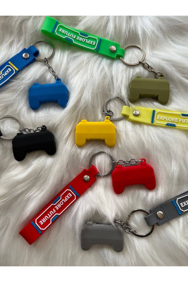 Gamepad Keychain (Randomly Shipped) - 5