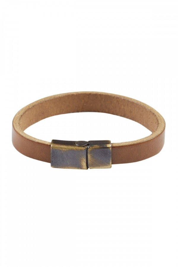 Genuine leather bracelet with magnetic closure. - 1