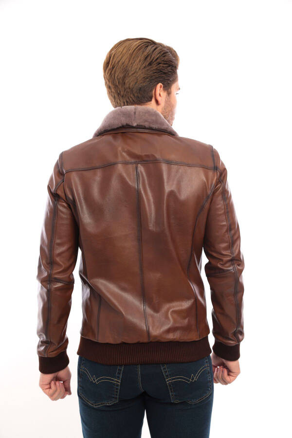 Genuine leather men's jacket with a fur collar. - 6