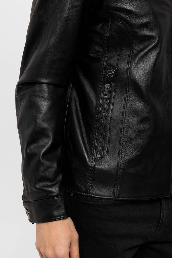 Genuine leather men's jacket with black jade collar buckle. - 6