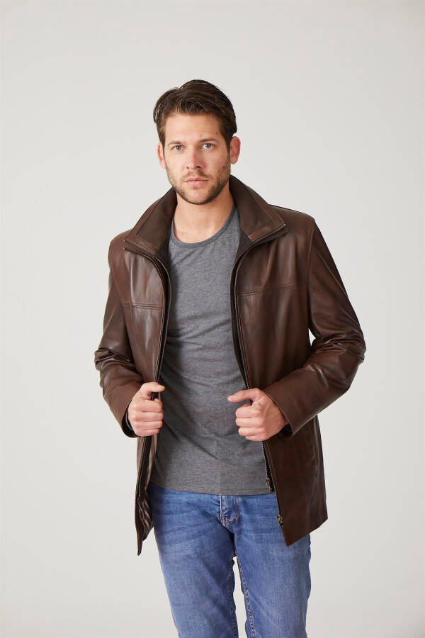 Genuine leather men's jacket, zipper closure, knit collar. - 2