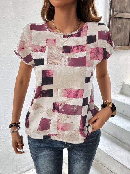 Geometric patterned, short-sleeved, crew neck, supreme blouse. - 4