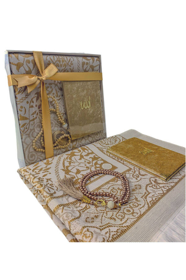 Gift Set for Dowry: Yasin, Prayer Rug, Tasbih - 2