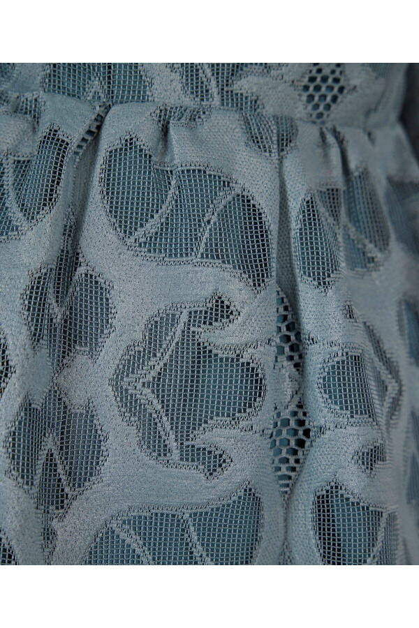 Gipe Detail Dress - 4