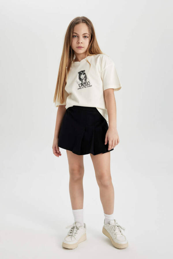 Girls' 2-piece set, black short-sleeved t-shirt and skirt. - 1