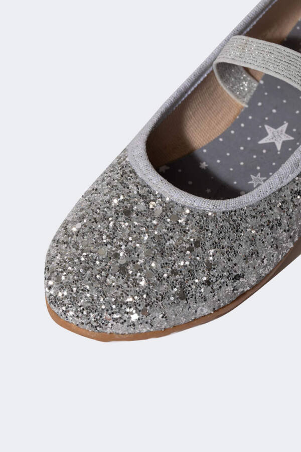 Girls' Flat Single Strap Synthetic Leather Glitter Silver Ballerina Grey - 6