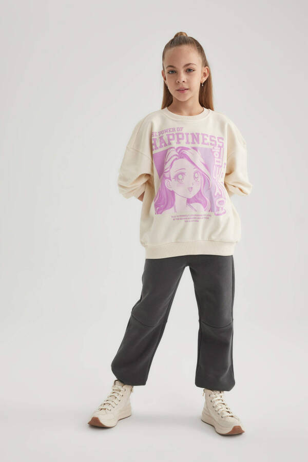 Girls' Relax Fit Crew Neck Printed Sweatshirt Ecru - 8