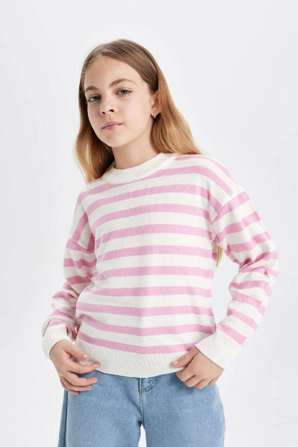 Girls' Standard Fit Crew Neck Sweater C6903A824AU - 9