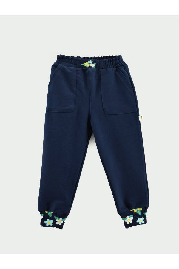 Girls' Sweatpants with Belt and Ribbed Flower Print Pockets - 1