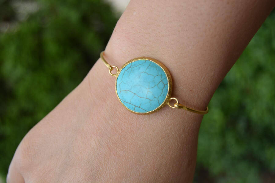 Gold Plated Bracelet with Turquoise Stone - 2